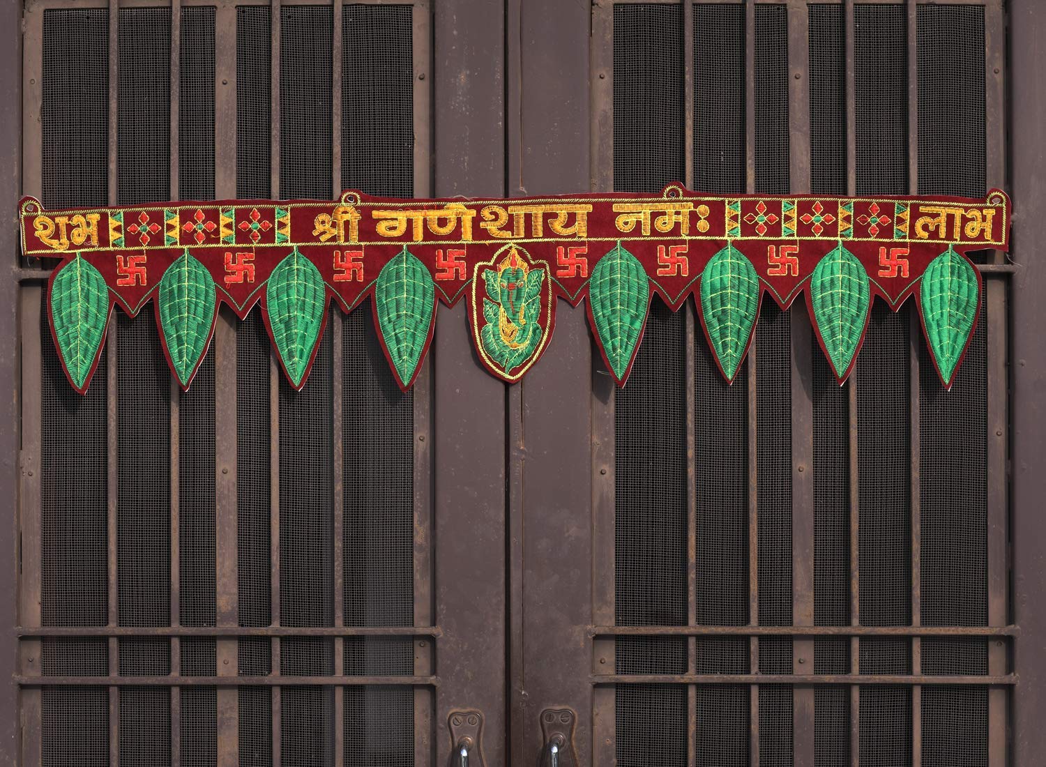 Collectible India Cotton Bandarwal Toran for Door Diwali Pooja Mandir Decoration Items- Ganesha Leaf Wall Hanging Ganeshaya Namah Shubh Labh - Shop at Colombo Mall