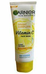 Garnier Skin Naturals Bright Complete Vitamin C + Lemon Face Wash. (100g) - View 4 of 4