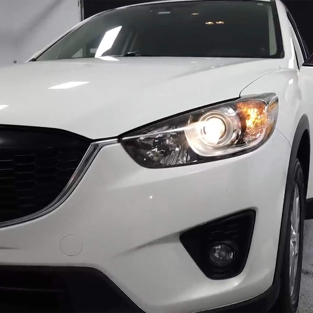 Turtle Wax 53435 Speed Headlight Lens Restorer Kit - View 6 of 6