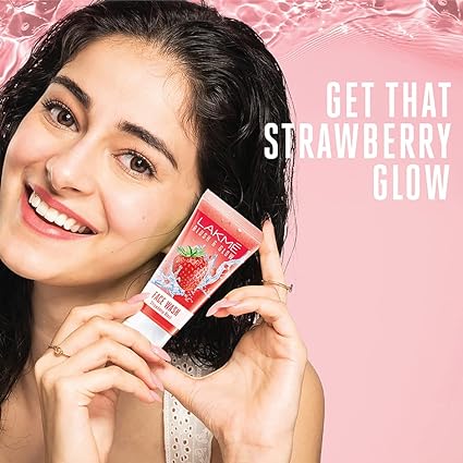 LAKMÉ Blush &amp; Glow Face Wash Strawberry Blast (50g) - View 5 of 7