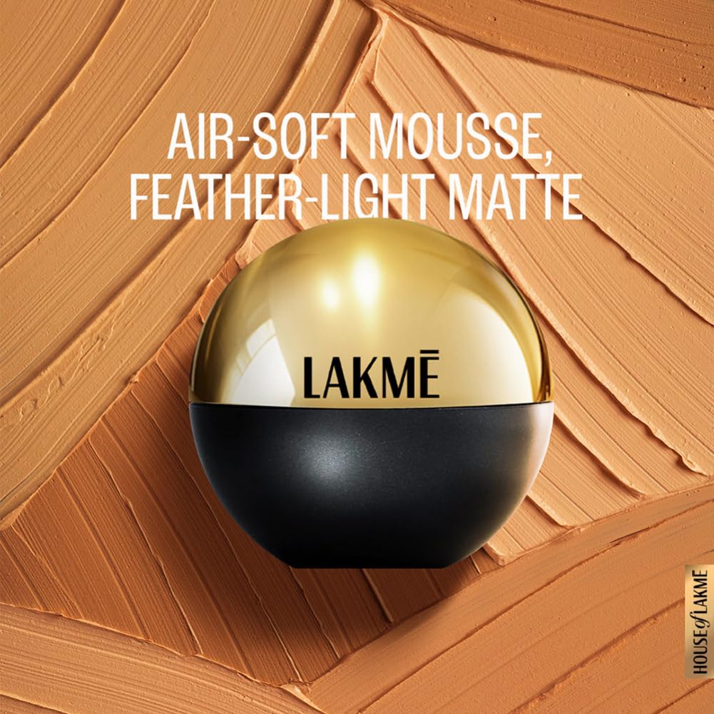 Lakme Xtraordin-airy Mattereal Mousse Foundation, Matte Finish, Minimizes Pores, Has SPF8, 01 Classic Ivory, 25g - View 3 of 4