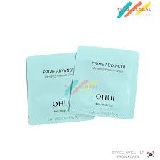 OHUI Prime Advancer De-Aging Ampoule Serum 1ml Premium Korean Skincare for Hydration Moisture Pore Care Hypoallergenic Soft Application Anti-Aging Youthful Radiant Smooth Revitalizing Skin Treatment Sample - View 2 of 3
