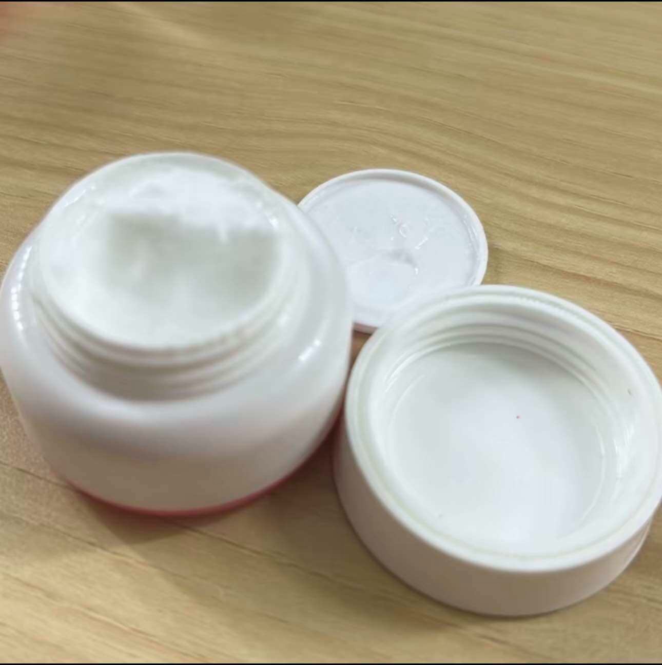 RISSA SKIN INTENSIVE NIGHT CREAM 5GM(FROM MALAYSIA) - View 3 of 3