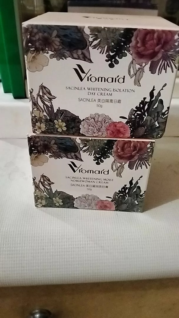 Viomaid Sacinlea Whitening Isolation Day Cream – Brightening Moisturizing Daily Face Cream for Smooth, Radiant, Even-Toned Skin with Lightweight Protective Hydration and Glow Enhancing Care - View 3 of 3