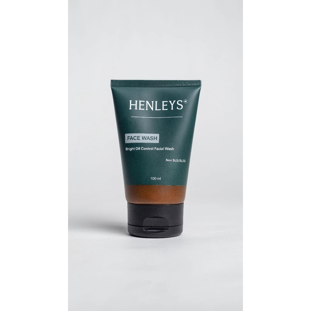 Henleys Bright Oil Control Facial Wash 100ml – Men’s Face Wash Soap for Deep Cleansing, Oil Control, Dull Skin Brightening, Fresh & Smooth Daily Skin Care - View 2 of 3