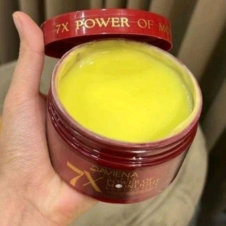 Daviena 7x Power of Moonlight Brightening & Deep Hydrating Nourishing Body Lotion for Smooth, Radiant, Soft, Glowing, Healthy-Looking Skin with Long-Lasting Moisture, Silky Texture, Refreshing Fragrance, Daily Care, Fast Absorption, and Ultimate Skin Protection Formula - View 2 of 3