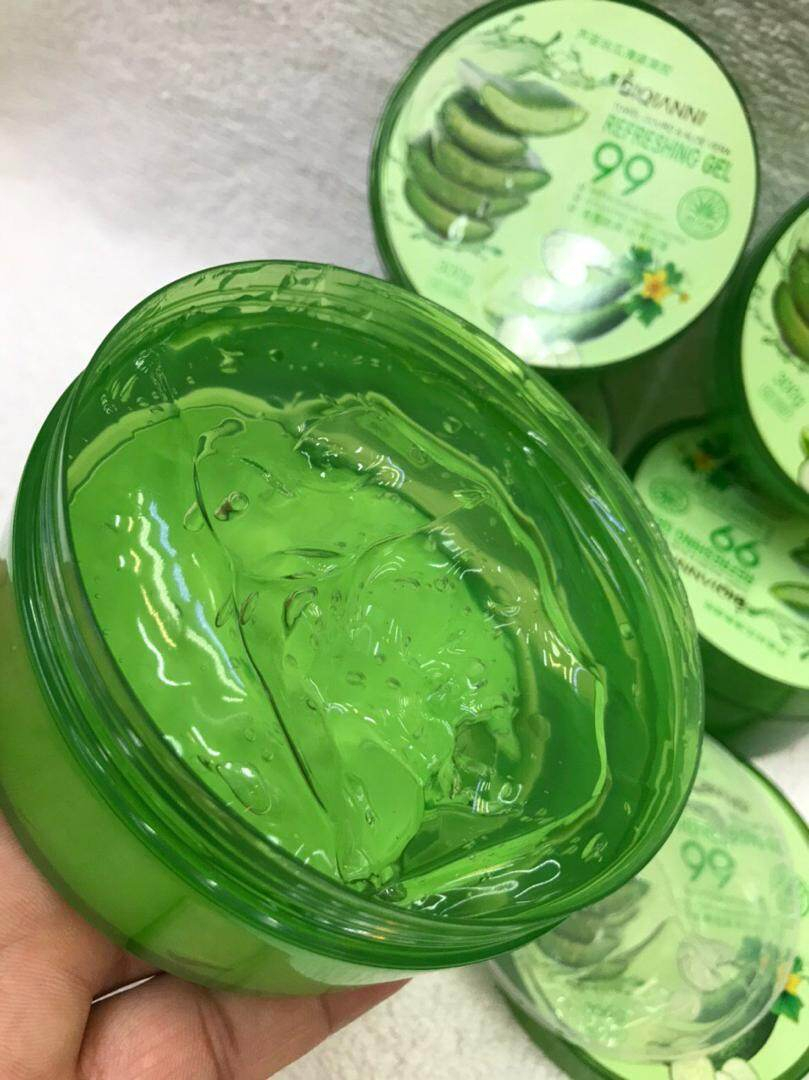 BIQIANNI 100% Original Aloe Vera Gel 99% Purity Soothing Moisturizer Refreshing Skin Repair Acne Care Sunburn Relief Hydrating Gel for Dry Skin Oil Control Facial Body Care 300g - View 3 of 3