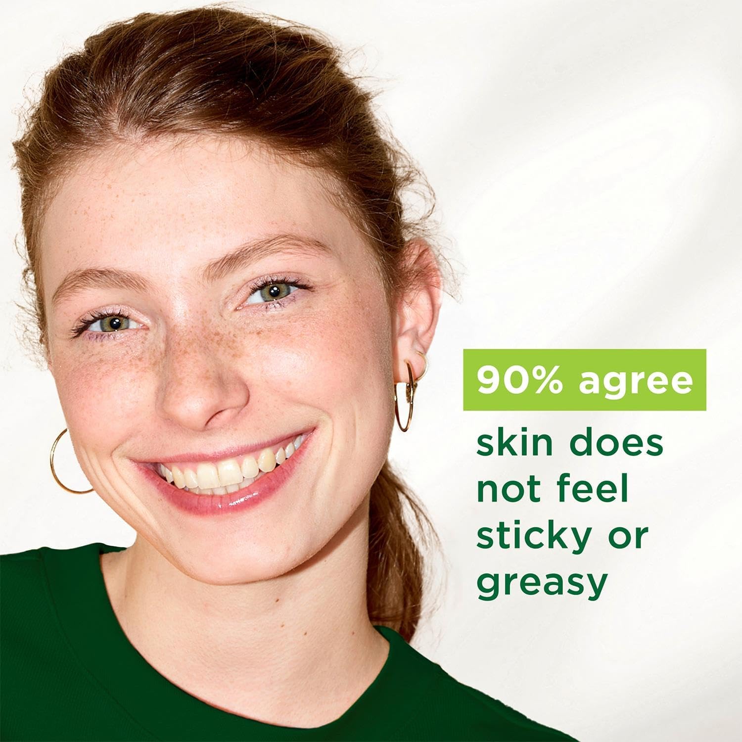 Simple Kind to Skin Soothing Facial Toner 100% Alcohol-Free from the UK's No. 1 Facial Skin Care Brand* 200 ml - View 4 of 4