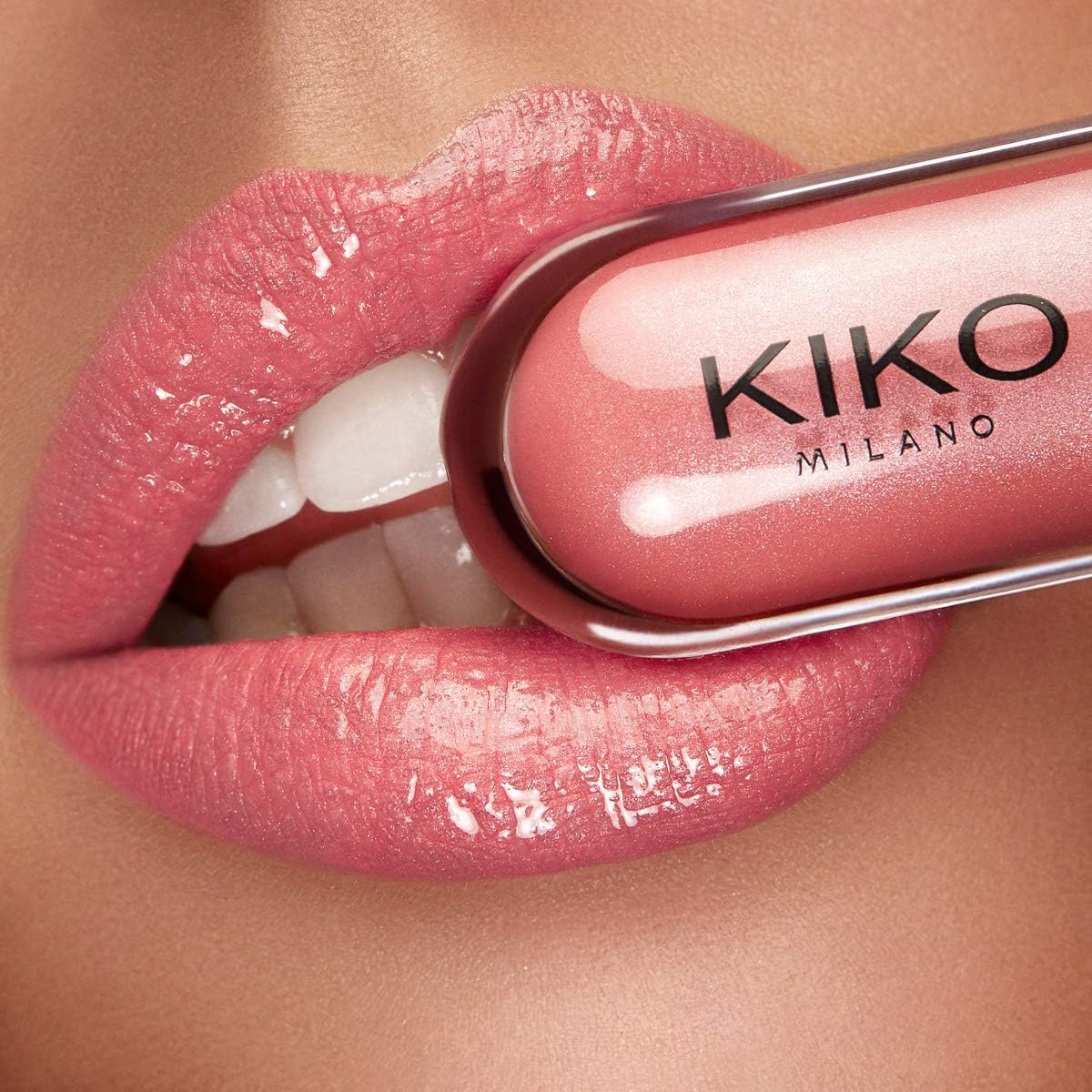 KIKO Milano Unlimited Double Touch Lipstick 112 Satin Peach Rose, 3 ml - View 3 of 5