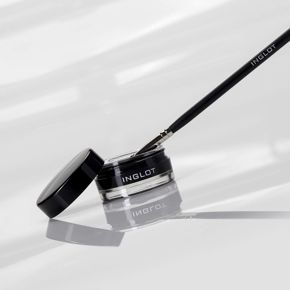 Inglot 77 gel black liner long lasting - View 8 of 9