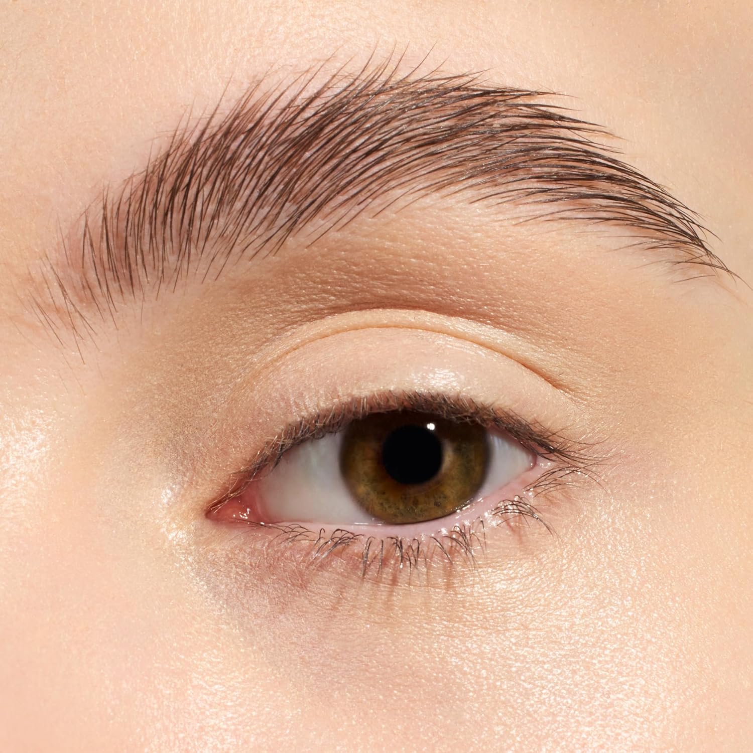 essence FIX IT LIKE A PRO TRANSPARENT BROW FIXING GEL - View 4 of 7