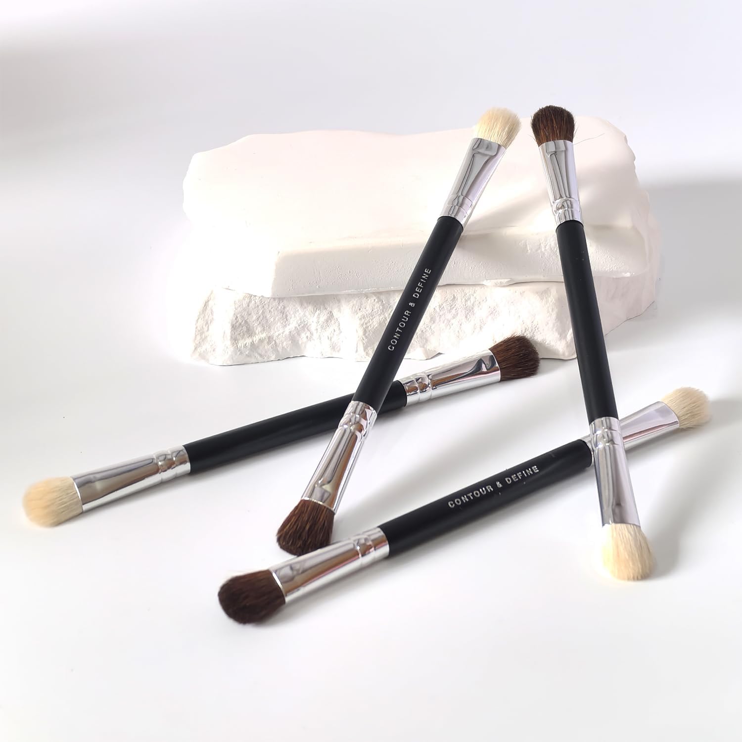 YJUFoar Dual-Ended Eyeshadow Brush, Double-Sided Makeup Brush with Flat Concealer Tip for Eyelids, Eyebrows Eyeliner Soft Hairs Makeup Tool (Black) - View 2 of 6