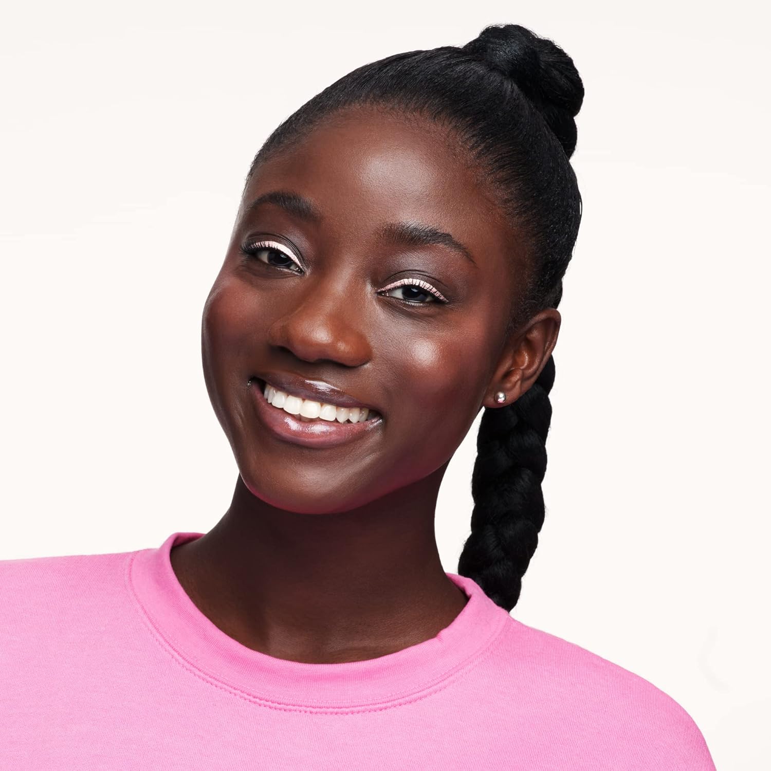 essence Juicy Bomb Shiny Lip Gloss No. 105, Multicoloured, Glossy, Radiant Fresh, Shimmering, Vegan, Alcohol-Free, Paraben-Free, No Microplastic Particles, Pack of 10 ml - View 4 of 7