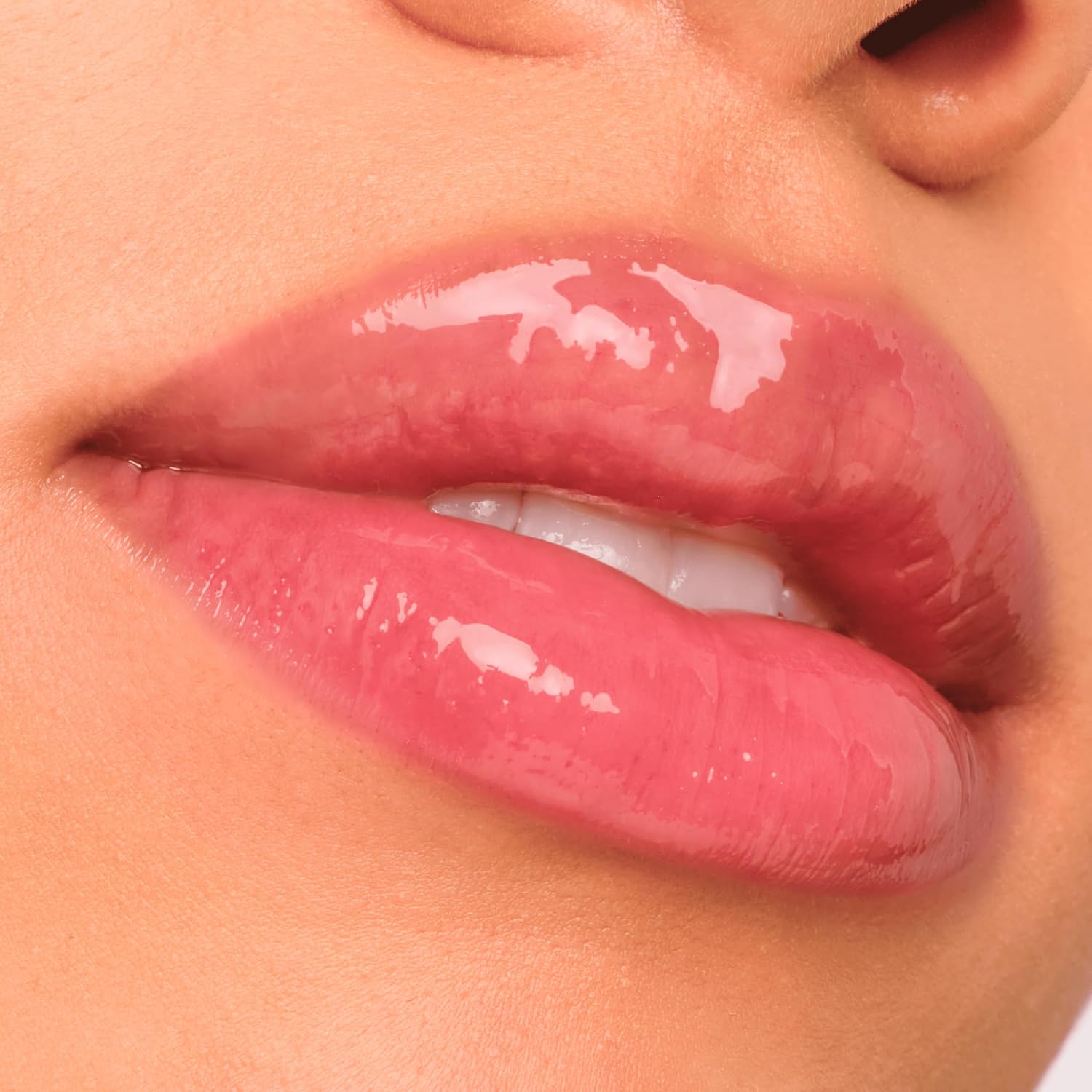 Catrice Filler Supreme Lip Gloss 010 - View 2 of 7