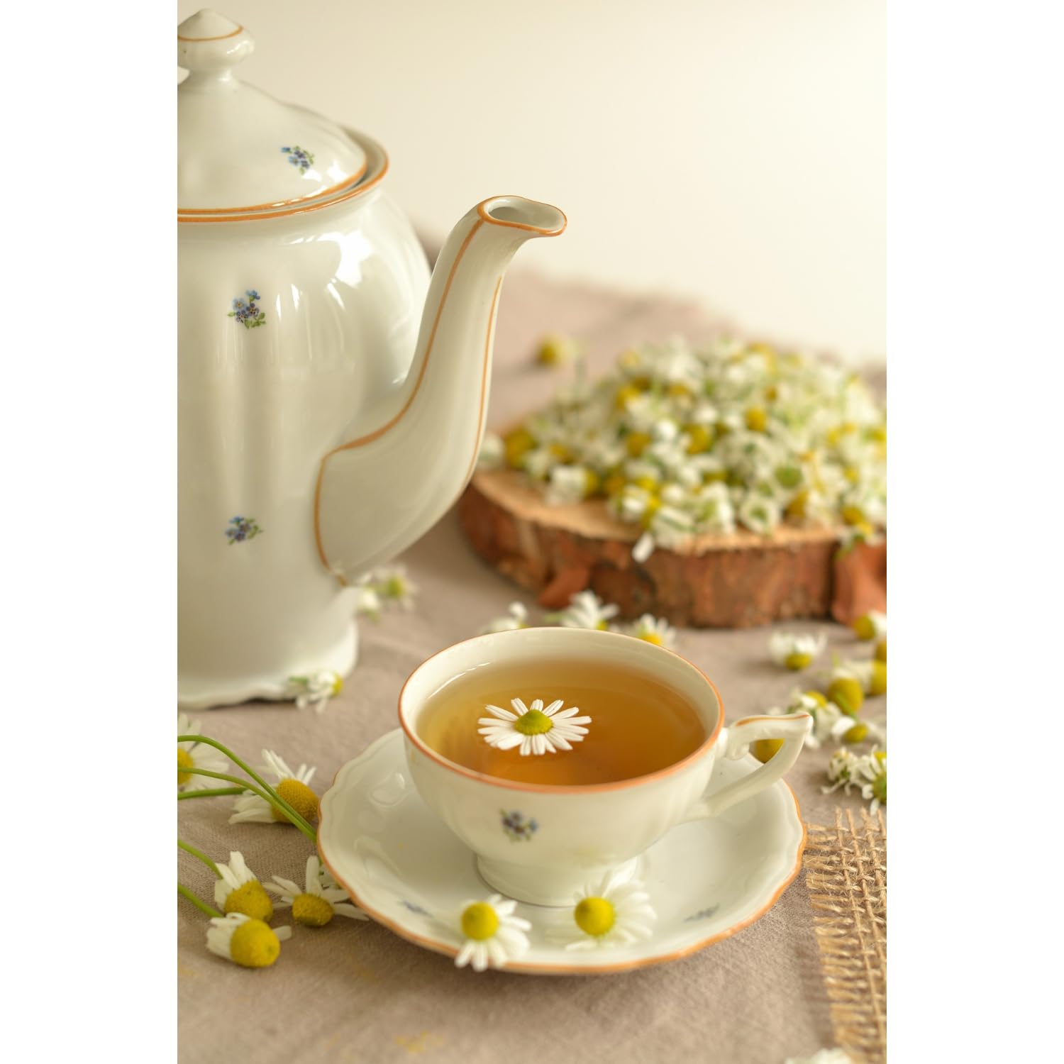Tea Culture of the World, Pure Chamomile Flower | Caffeine Free Herbal | Good Sleep, Stress Relief, Bedtime Tea | 100% Natural Chamomile Flower Tea Leaves - 50g - View 3 of 5