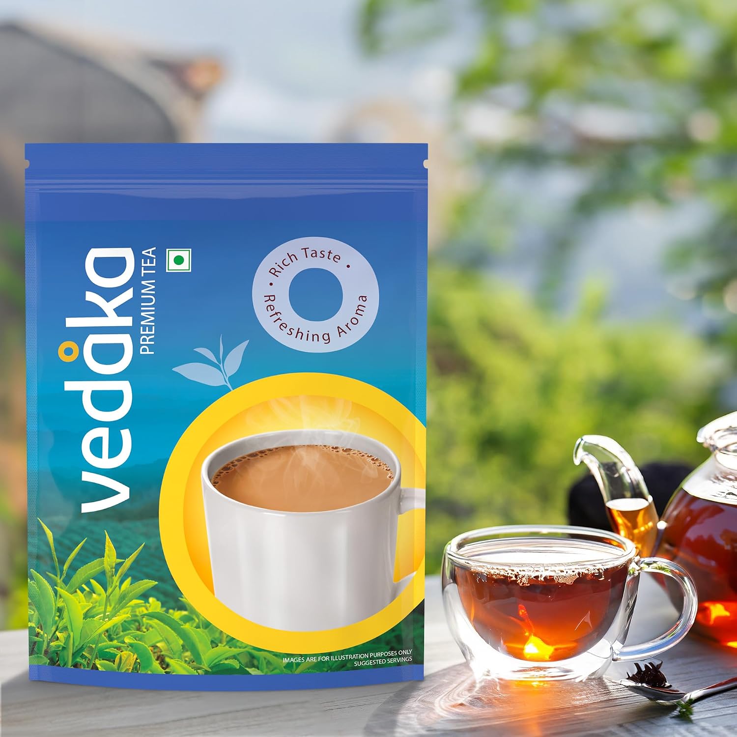 Amazon Brand - Vedaka Premium Tea | 1 Kg | Rich Taste & Refreshing Aroma | Exclusive Chai Blend | Black Tea | No Artificial Colours & Preservatives - View 2 of 4