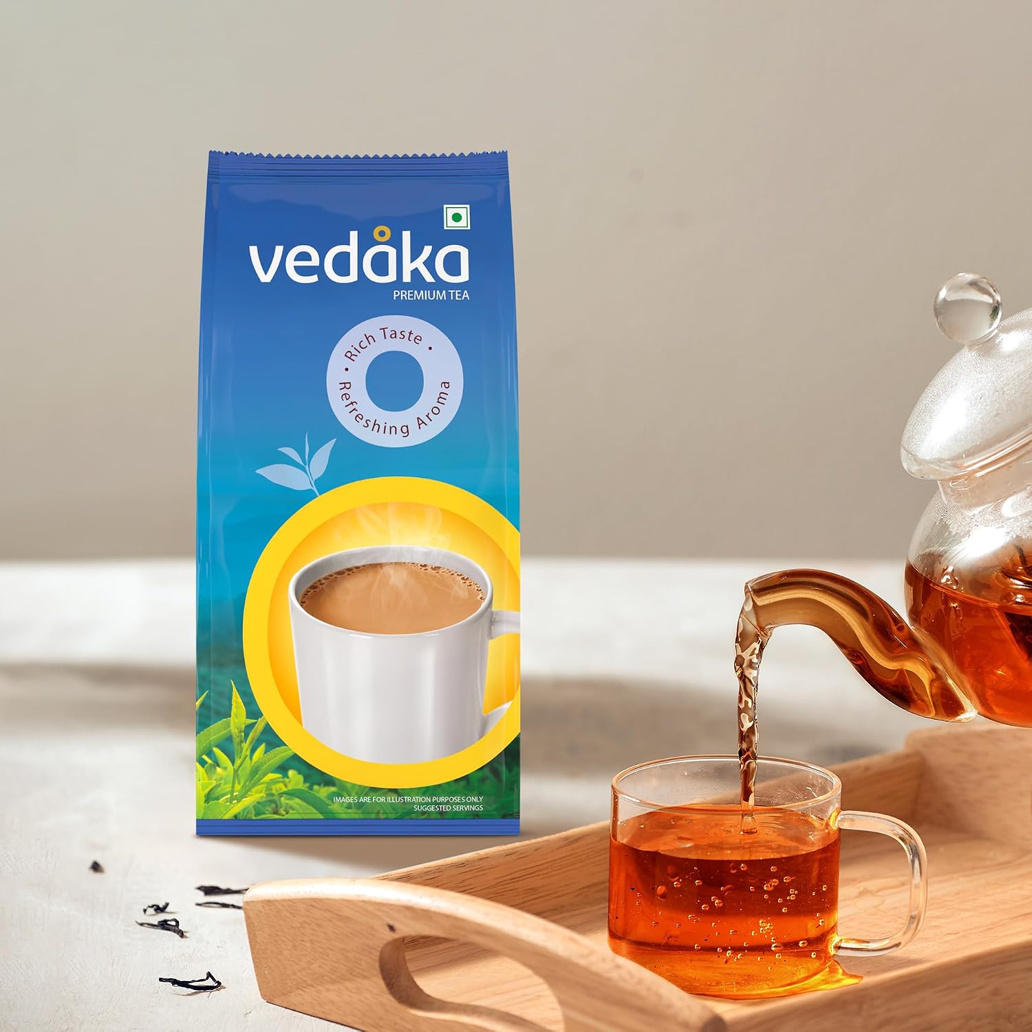 Amazon Brand - Vedaka Premium Tea | 500 g | Rich Taste & Refreshing Aroma | Exclusive Chai Blend | Black Tea | No Artificial Colours & Preservatives - View 4 of 5