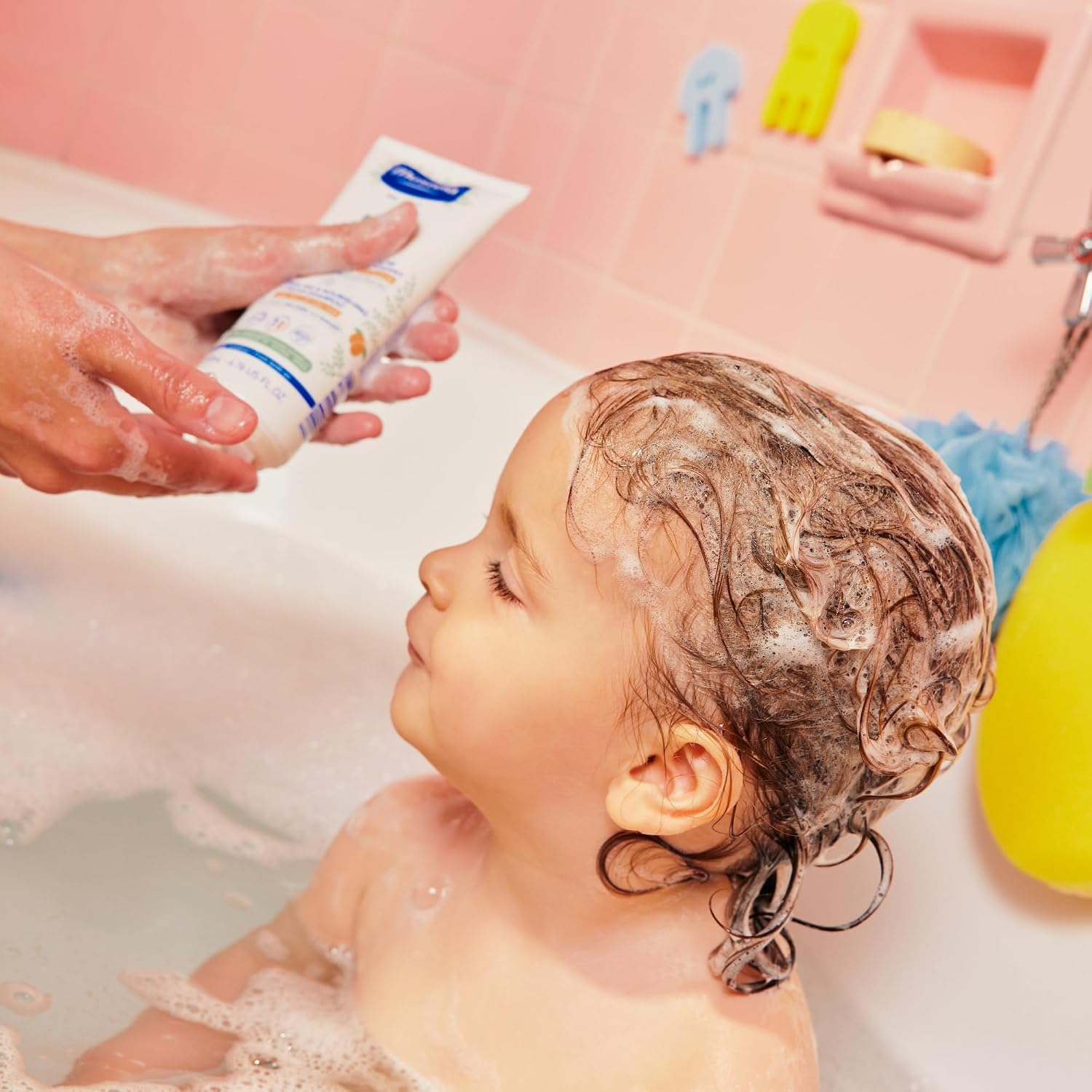 Mustela Detangling & Nourishing Cream Shampoo - Natural Shea Butter & Avocado - Curly & Frizzy Hair - Dermatologist-tested & safe for Babies and Kids 200ml - View 4 of 5