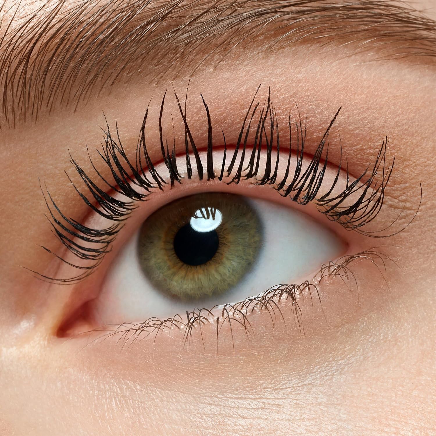essence lash WITHOUT LIMITS TUBING Extreme Lengthening & Volume Mascara04 - View 2 of 4