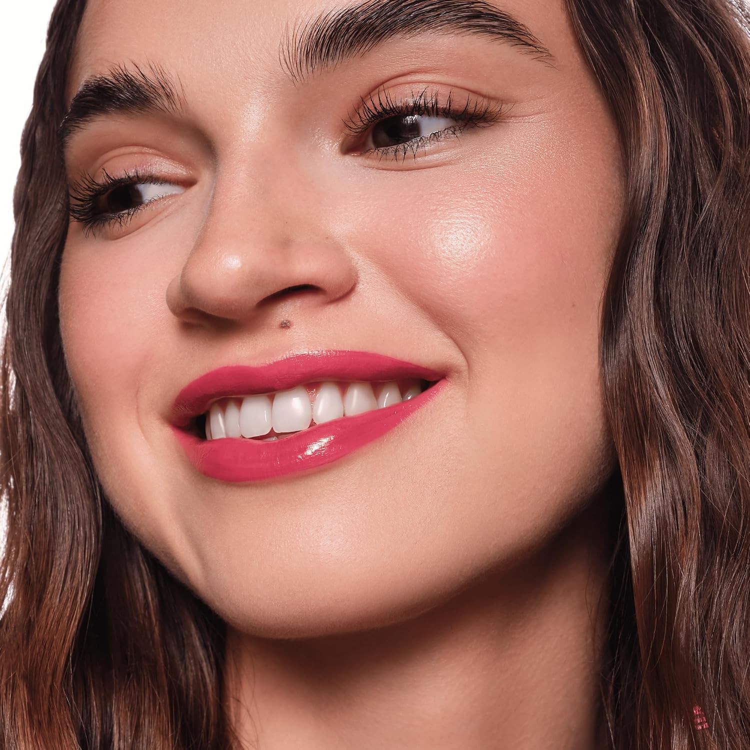 essence hydra kiss lip ink lipstick, no. 03, red, long-lasting, colouring effect, natural, shiny, vegan, no parabens, no microplastic particles, nanoparticles free, pack of 1 (4 ml) - View 3 of 6
