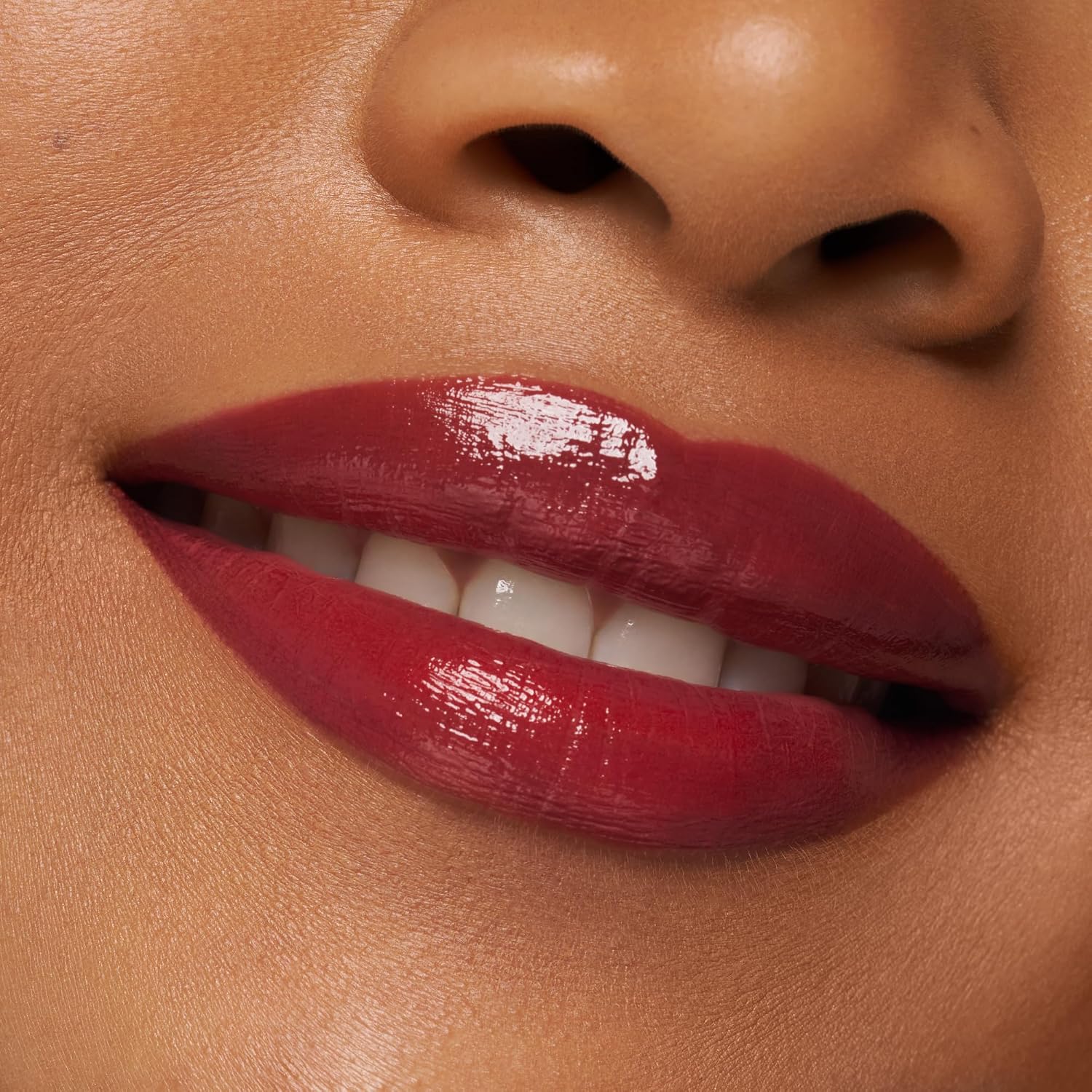 essence hydra kiss lip ink lipstick, no. 07, red, long-lasting, colouring effect, natural, shiny, vegan, no parabens, no microplastic particles, nanoparticles free, pack of 1 (4 ml) - View 4 of 6