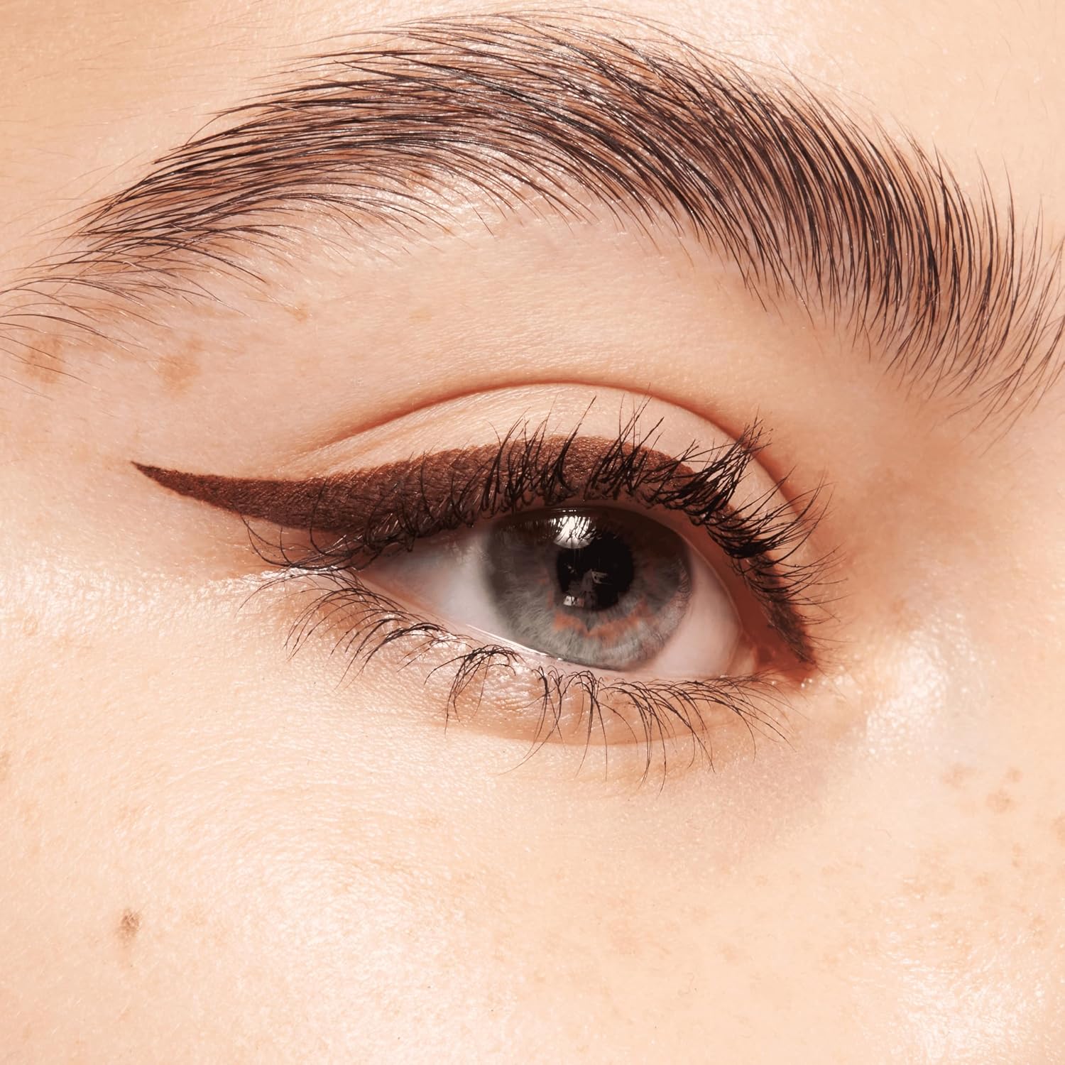 essence STAY & PLAY GEL EYELINER POT 02 - View 3 of 5