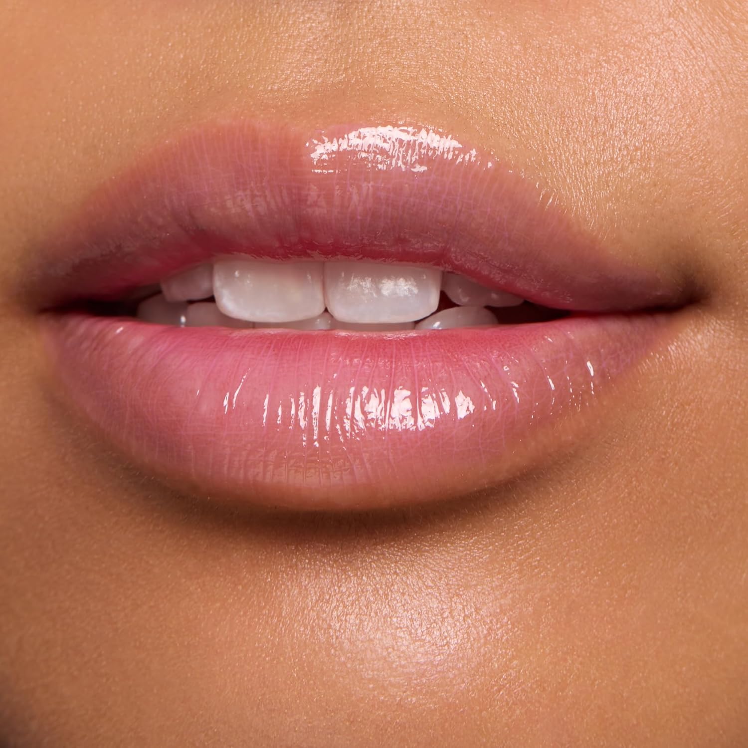 essence JUICY BOMB glossy butter balm 02 - View 3 of 7