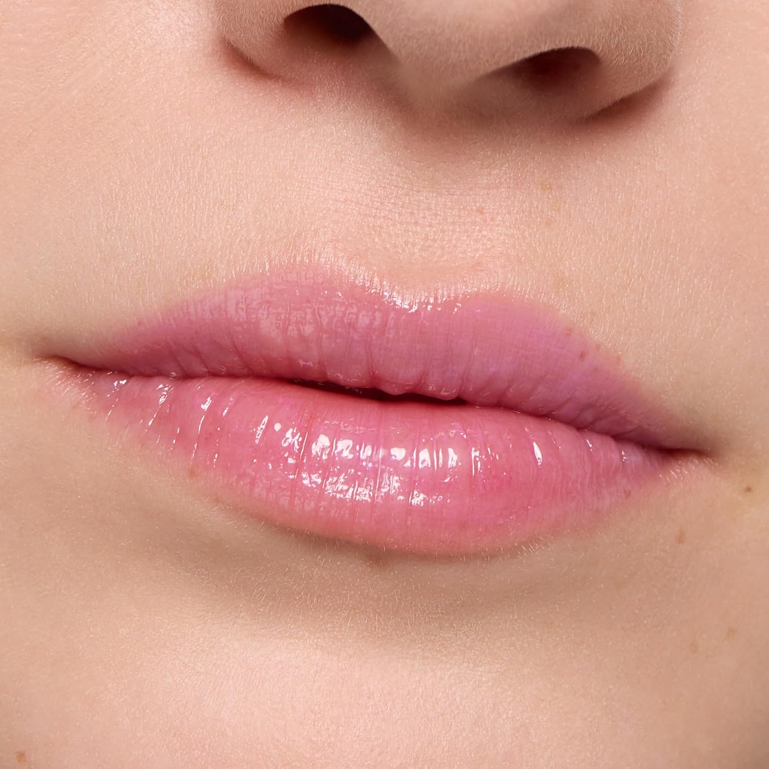 essence JUICY BOMB glossy butter balm 02 - View 4 of 7