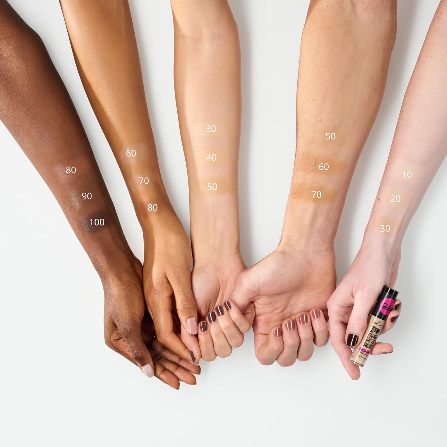 essence I Love Flawless Skin Concealer 40 Dark Beige - View 2 of 4