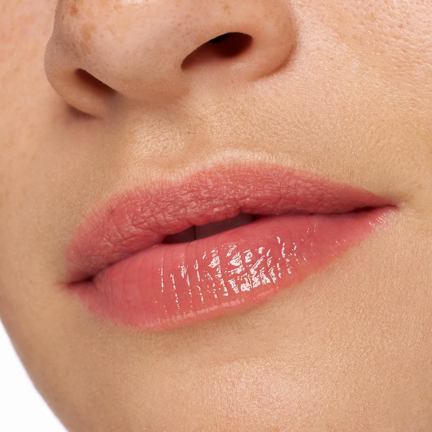 Essence Glossy Glaze High Shine Lipstick No. 05 Nude 1.9 g - View 4 of 5