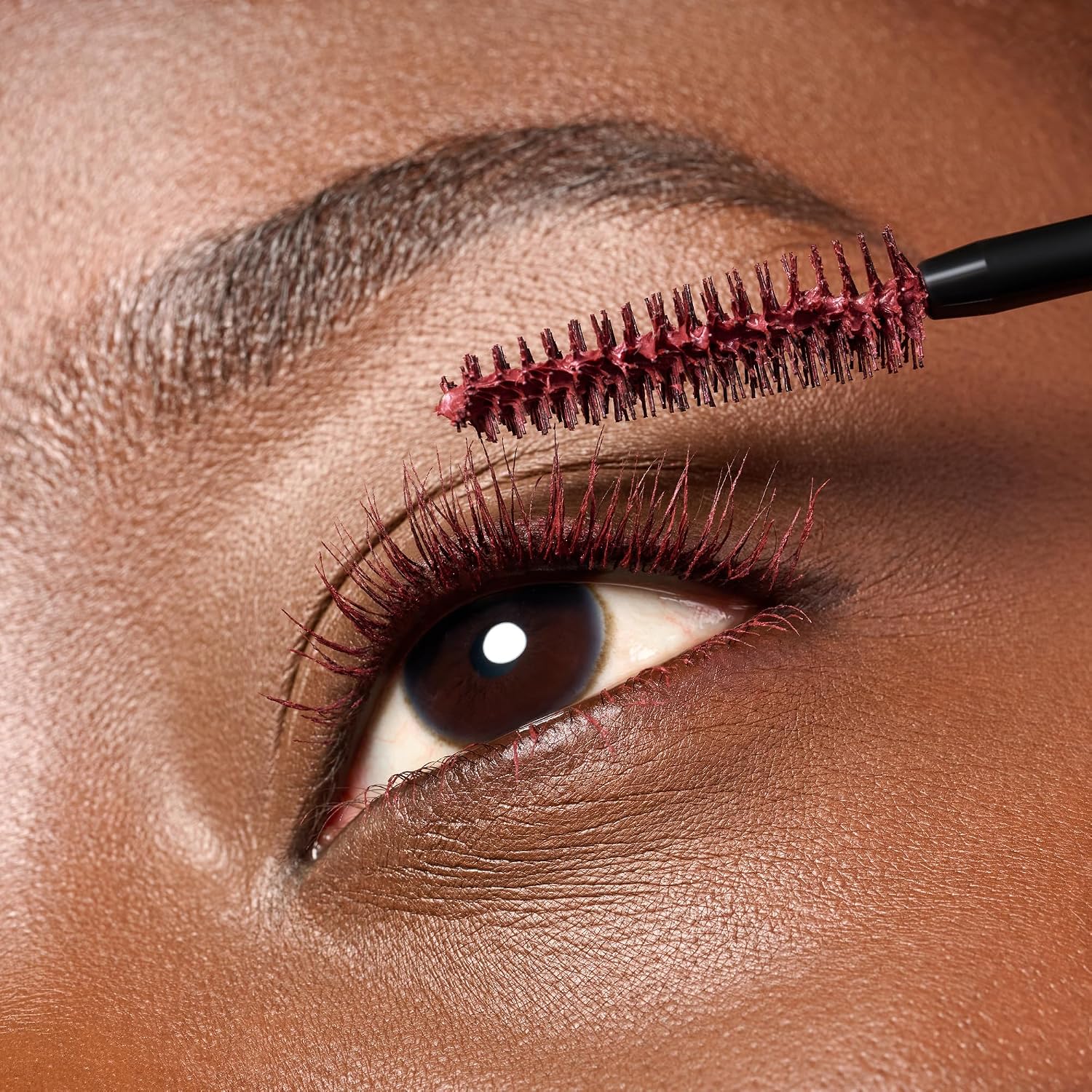 essence Lash Princess False Lash Effect Mascara Burgundy, Red, Volumizing, False Eyelash Effect, Defining, Vegan, No Microplastic Particles, Nanoparticles Free, No Perfume, Pack of 12 ml - View 3 of 6