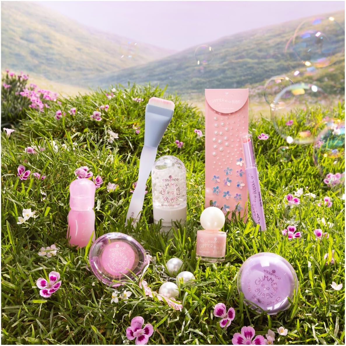 Essence GLIMMER IN A BUBBLE Glass Skin Primer No. 01 Transparent 35 ml - View 2 of 3