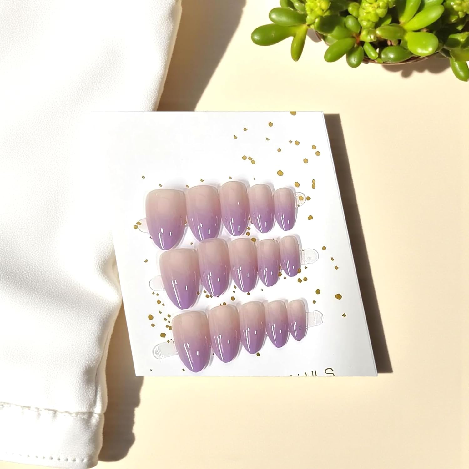 MINDORA Press On Artificial Nails | Artificial Nails for Women & Girls | Reusable False Nails with Glue | Long Lasting, Natural Gloss| Matt Finish | Nail Extension Set for Party & Everday Wear (Design - 12 Purple -Ombre) - View 4 of 4